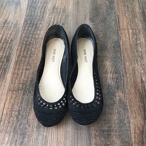 Nine West black crochet ballet flats